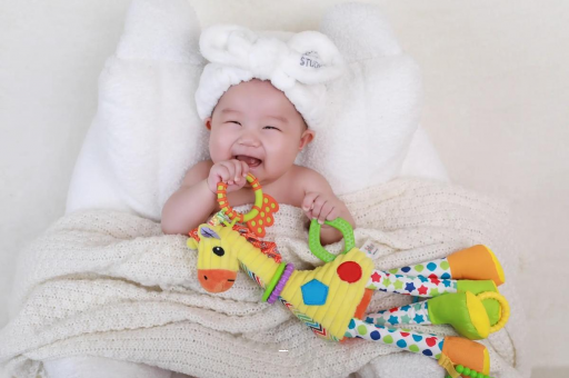 代怀生子好找吗怀孕初期老觉得饿